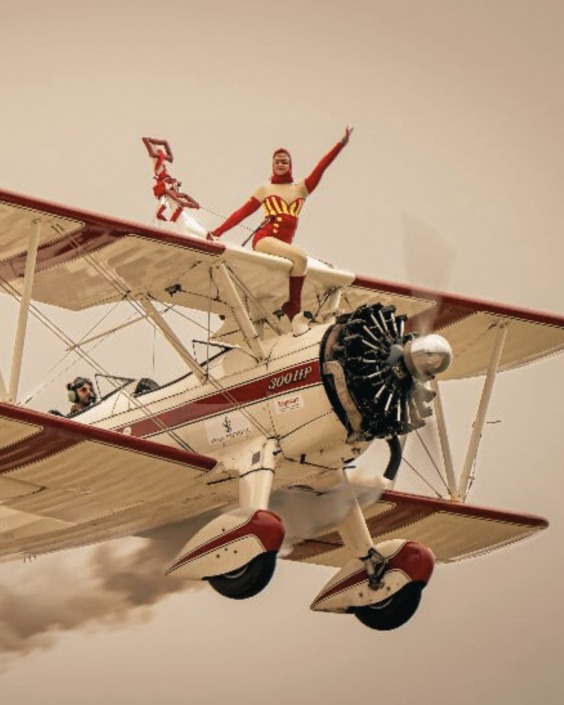 Spain Wingwalking y Ainhoa Sánchez inauguran la FIO en Cuatro Vientos con sello Spain Premium 01 (11)
